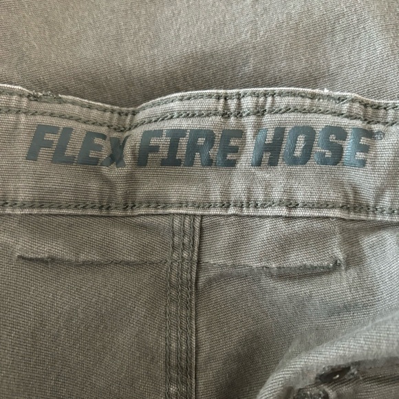 Duluth Trading Company Flex Fire Hose Cargo Shorts Mens Relaxed Fit - Picture 3 of 6